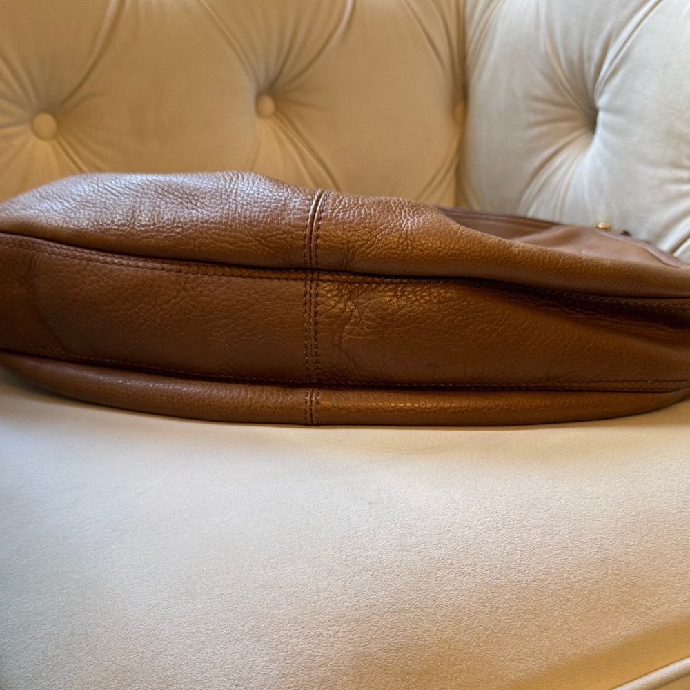 Burberry Brown Leather Shoulder Hobo with Gold Hardware EUC plaid interior - Picture 13 of 16